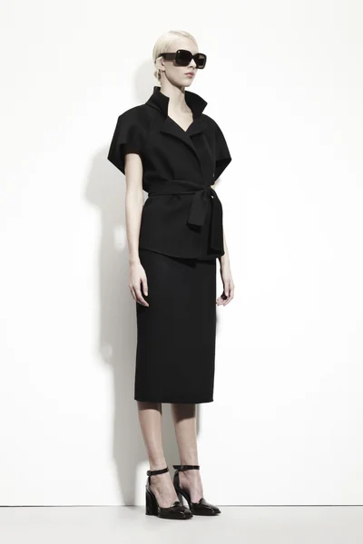 Look 16